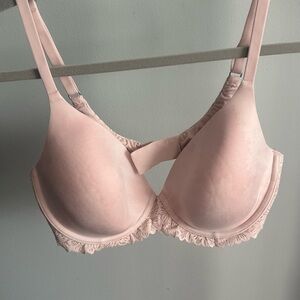 Aerie Elegant Pink Lace Trim Bra